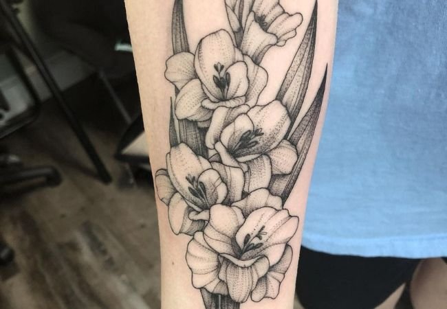 August Flower Tattoos : Meanings, Designs, and Inspiration (2024 Guide)