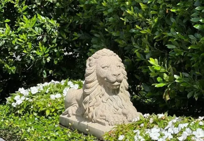 Outdoor Statues : The Ultimate Guide to Enhancing Your Garden's Beauty and Character (2024)